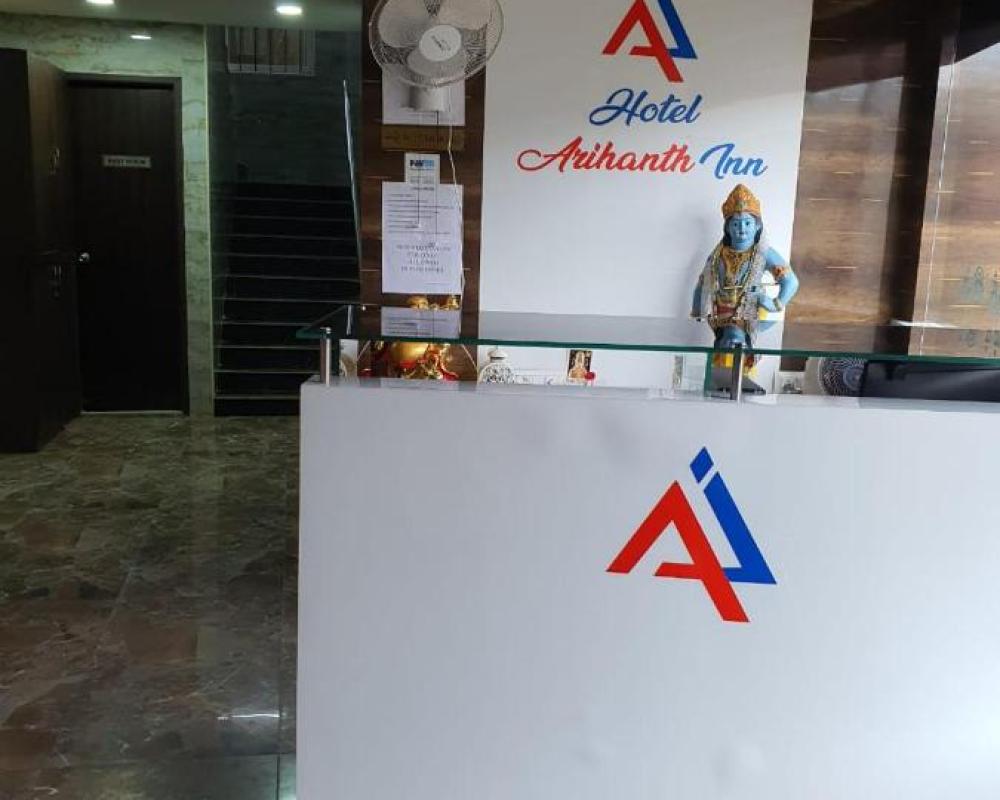 фото Arihanth Inn