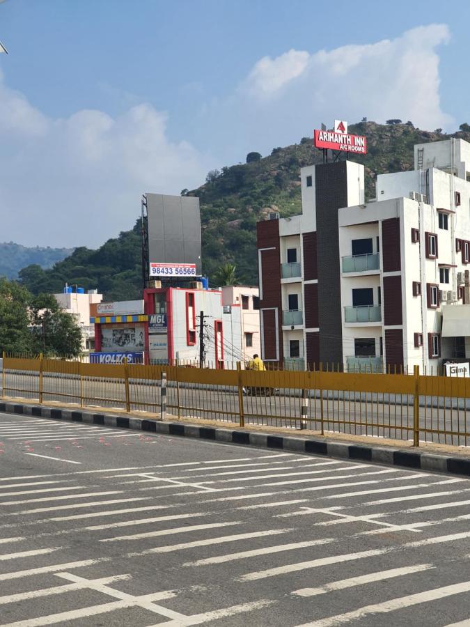 фото Arihanth Inn