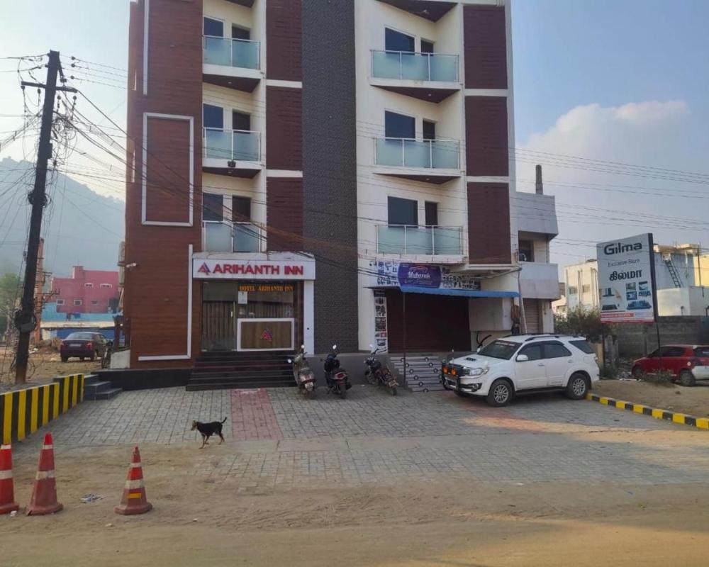 фото Arihanth Inn