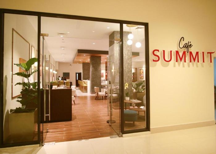 Summit Hotel Naga