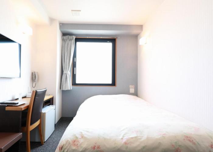Toyama Town Hotel
