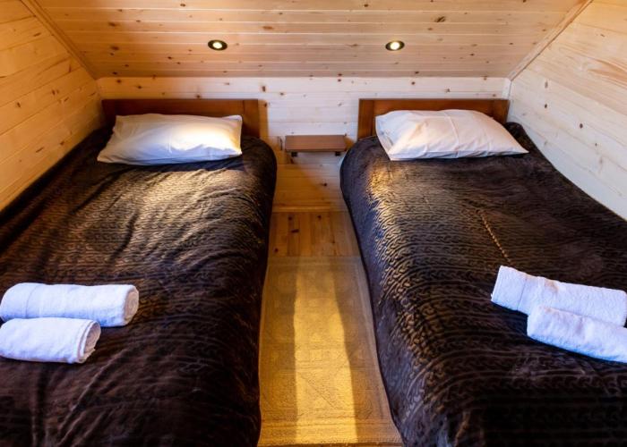 Happy2cu Cabin