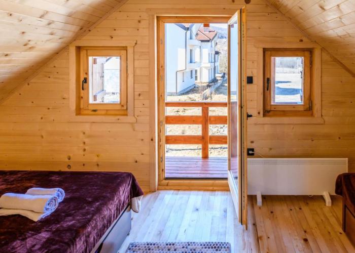 Happy2cu Cabin