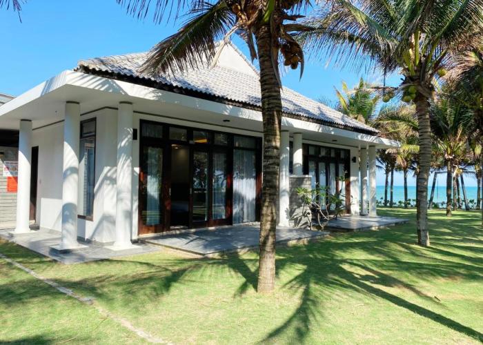 Starlight Villa Beach Resort & Spa