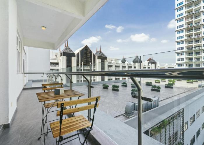 Puchong Skypod Residence @ Hostay