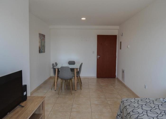 Leloir Flats