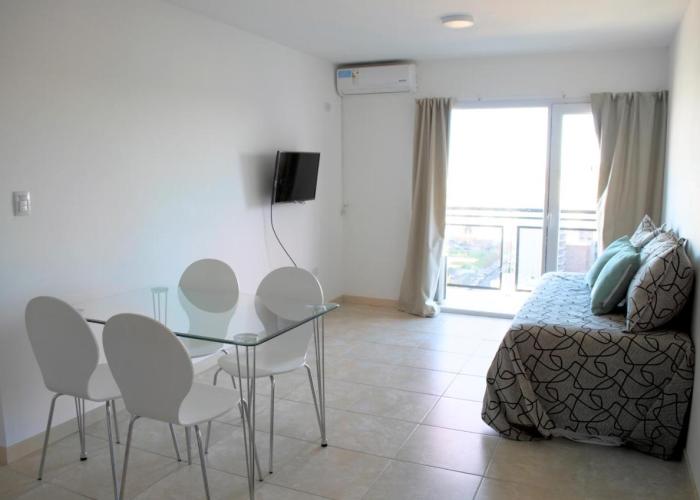 Leloir Flats