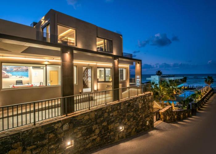 Riviera Boutique Hotel