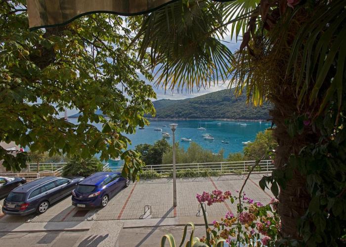 Studio app 100m from the sea, 077