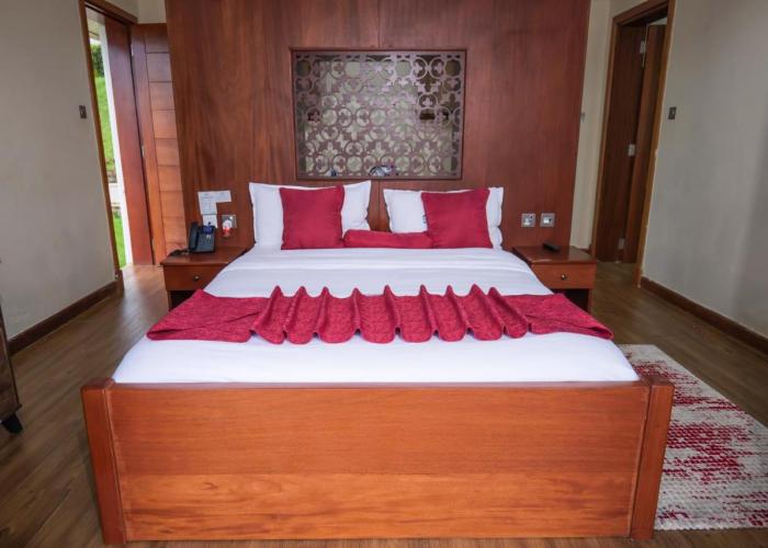 Lake Elementaita Mountain Lodge
