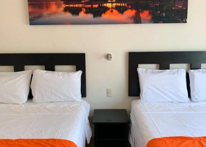 Hotel Diez