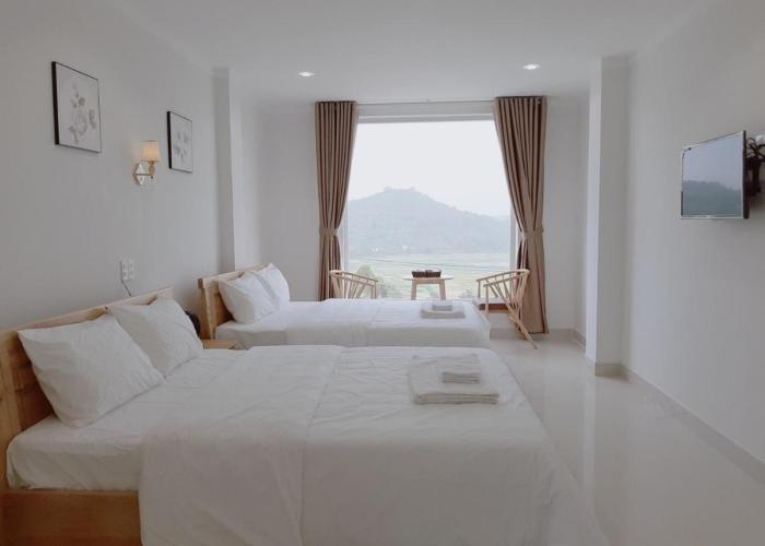 Minh Manh Hotel 2