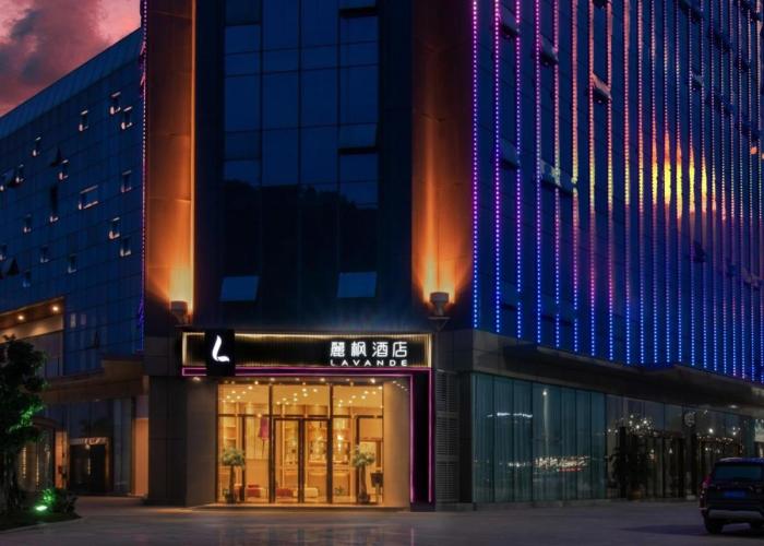 Lavande Hotel Yibin University City Exhibition Center