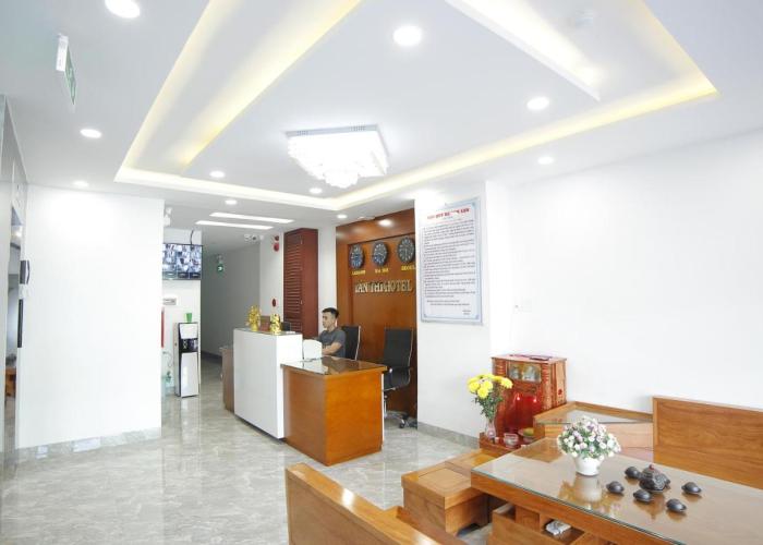Tân Thi Hotel