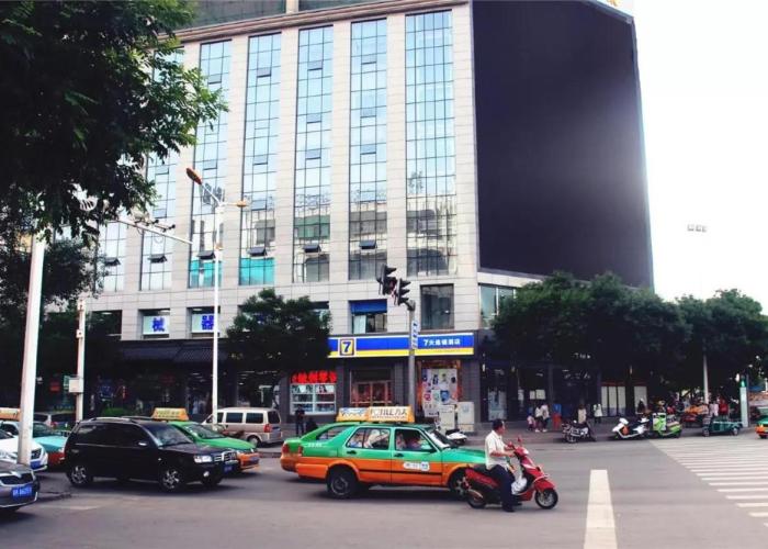 7Days Inn Yulin Guangji building