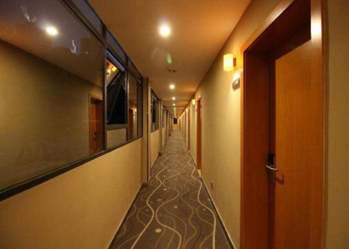 7Days Premium Zhuzhou Yangtze River Road Central Hospital