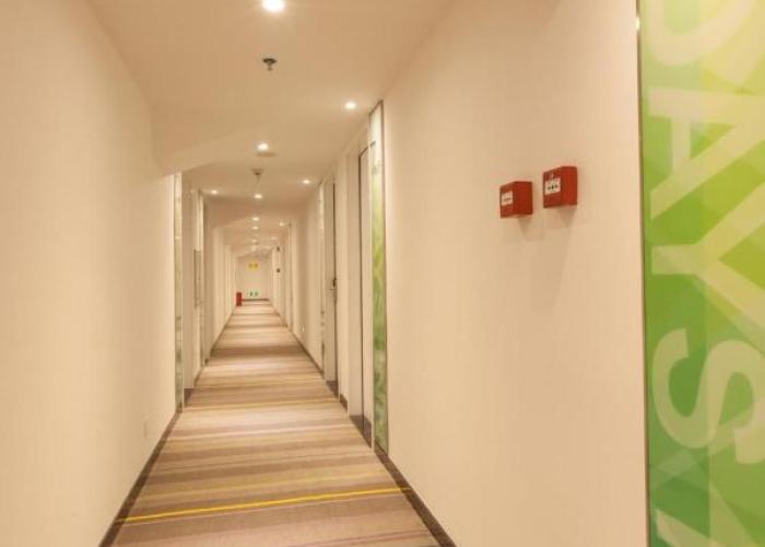 7Days Inn Yunfu Jinshan Bus Intercharge Branch