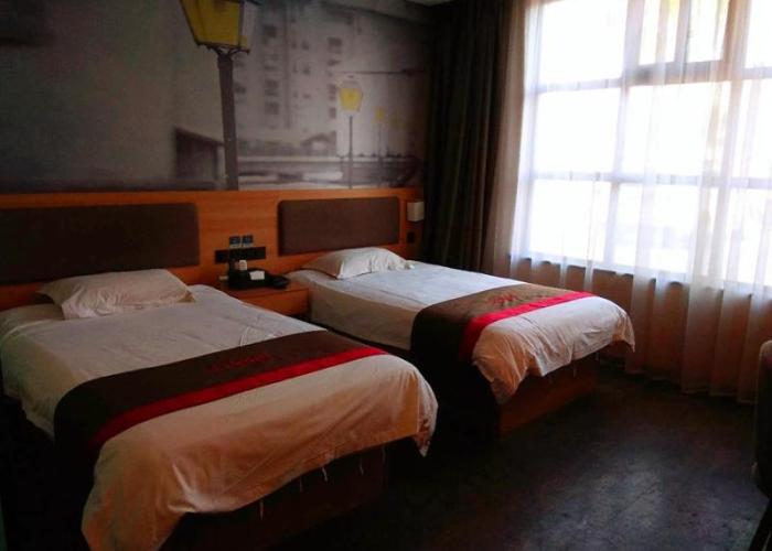 Thank Inn Chain Hotel Xinxiang Yuanyang Jianshe Road Hualong Shangjun