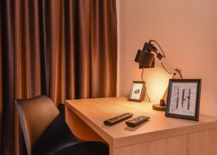 Sofia Dream Apartment - The Library - 3-BDR, 2-BTHR by Flat Mаnager