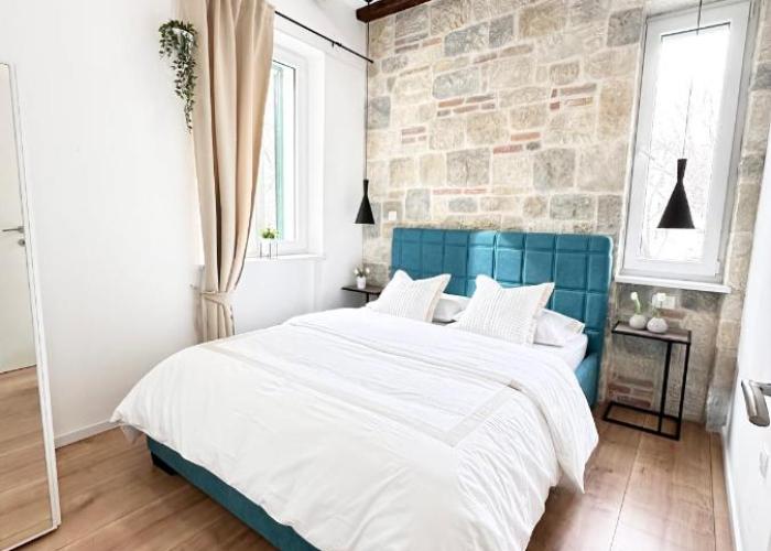 Apartment Agora