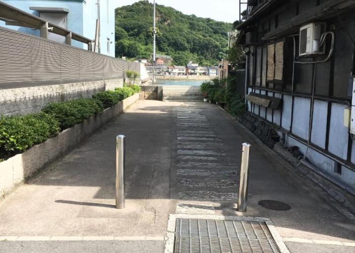 step pier