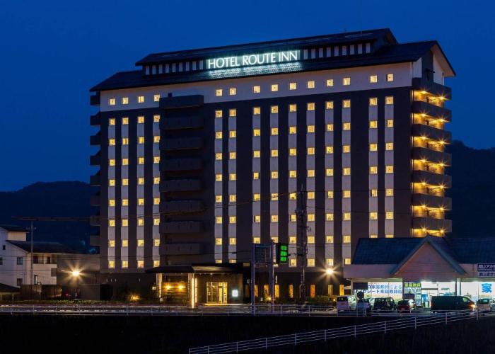 Hotel Route-Inn Tsuyama Ekimae