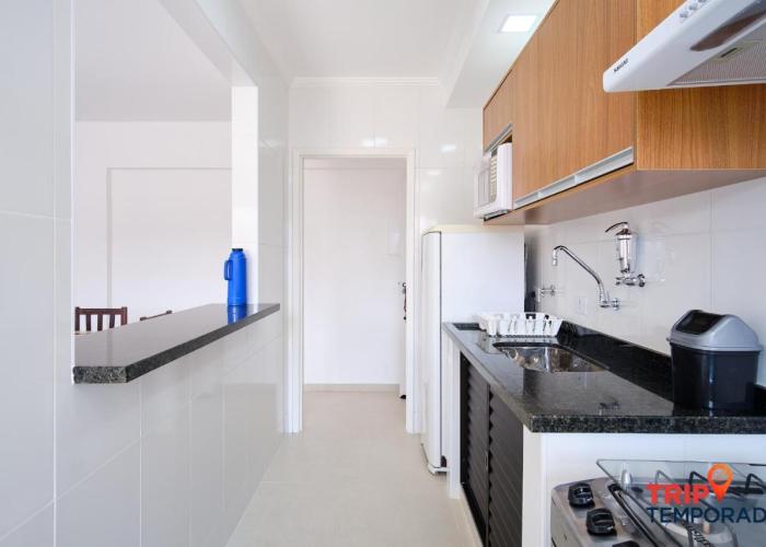 Apartamento com ar condicionado à 100 metros da praia - Edifício Ibiza