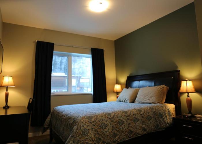 Downtown Whitehorse Deluxe 2 Bedroom Condo