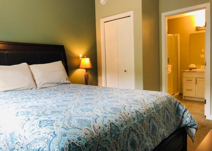 Downtown Whitehorse Deluxe 2 Bedroom Condo