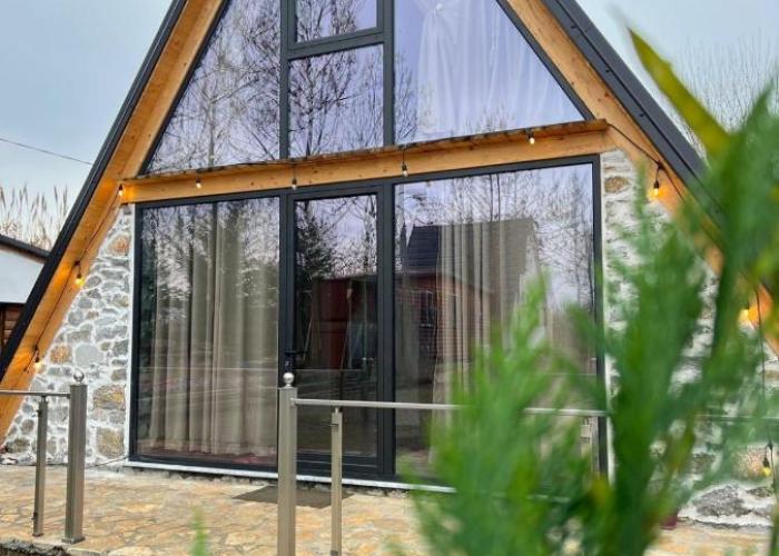 Windmill Shkodra Gesthouse Camping & Grill