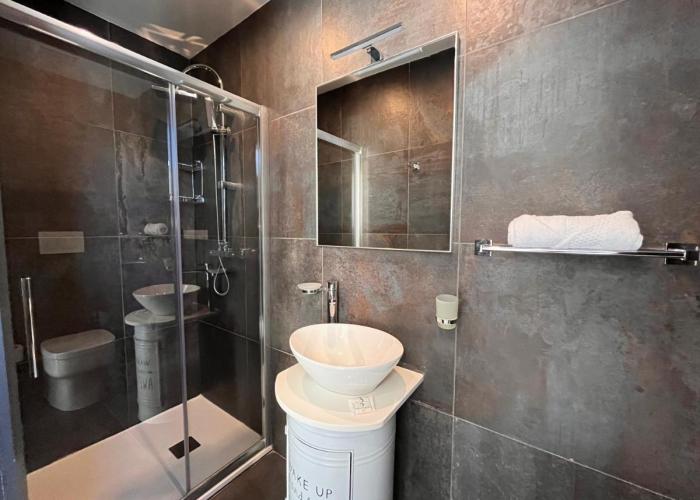 Apartments by Sliema promenade and beach