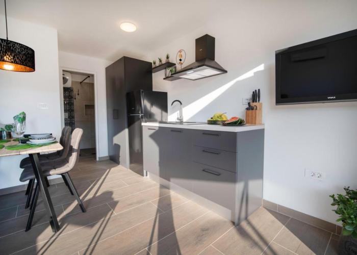 SUNSET APARTMENTS RABAC