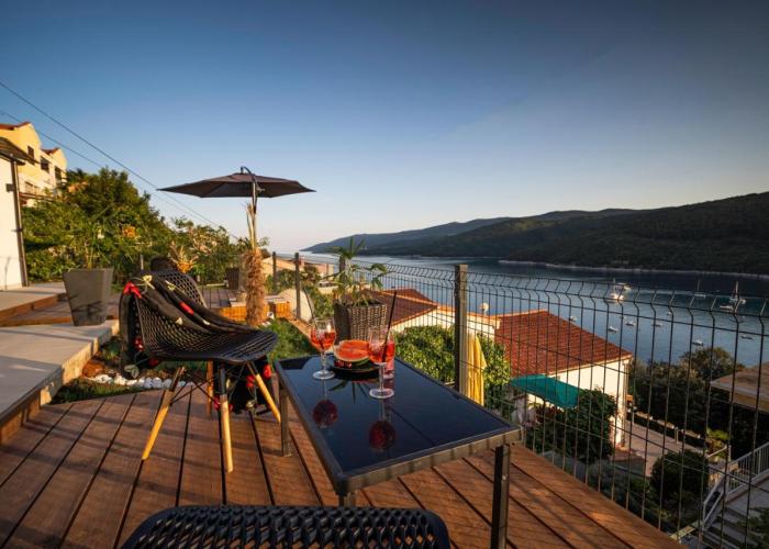 SUNSET APARTMENTS RABAC