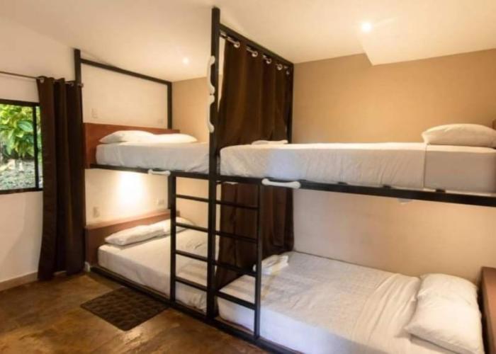 Lagarza Hostel