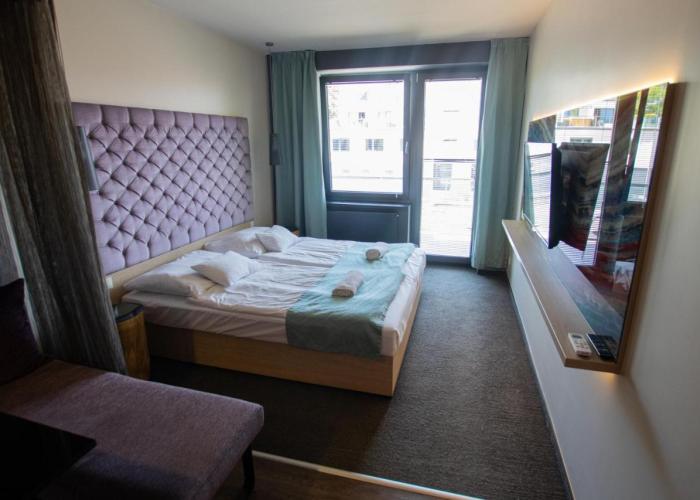 VISION APARTMAN