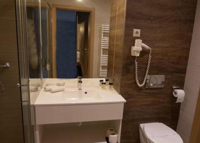 VISION APARTMAN