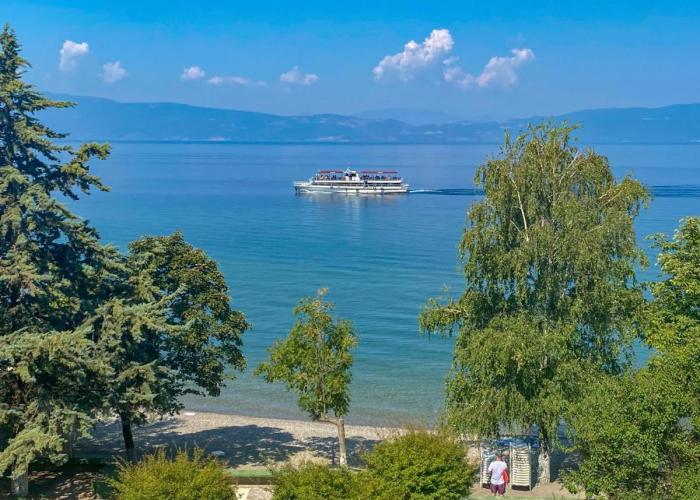 Lago Hotel