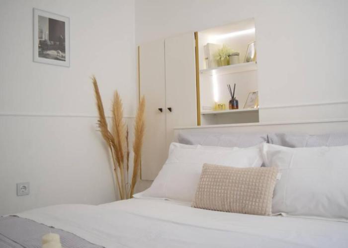 Old pearl apartment