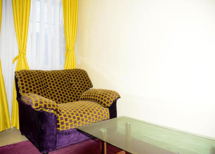 Beautiful 1BR with Wi-Fi & secure parking