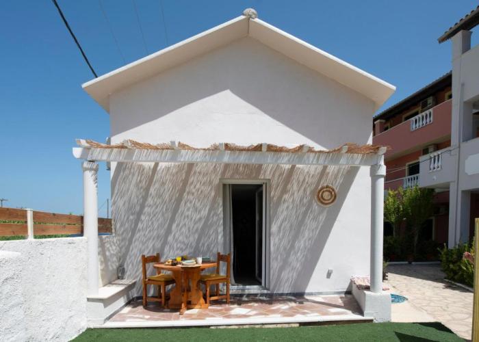 Elves Studios& Apartment's SIDARI