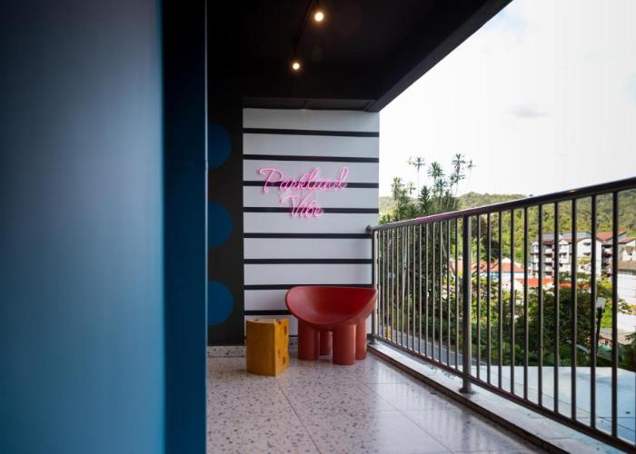 Parkland Suites