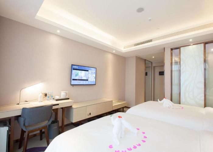 Lavande Hotel (Yingtan Longhushan Avenue Branch)