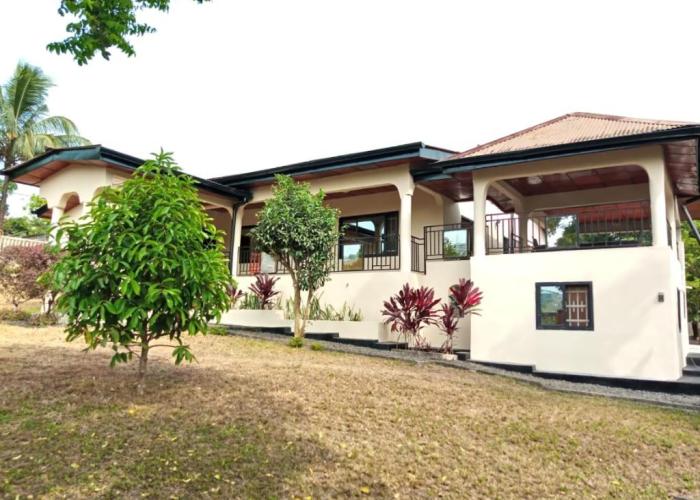 Portersville Private Lodge