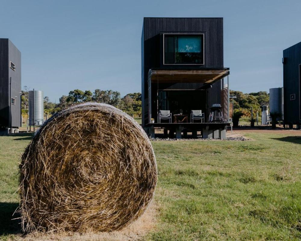фото Barn Hives Yallingup