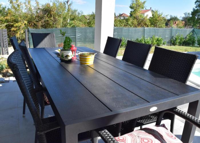 Savršen odmor u Villa Ivona