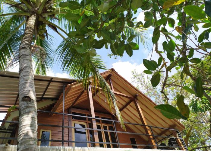 Cengkeh homestay