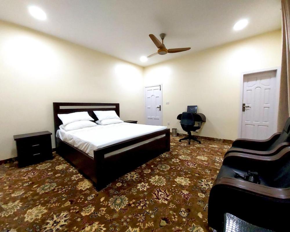 фото Raahi Hotel Gilgit