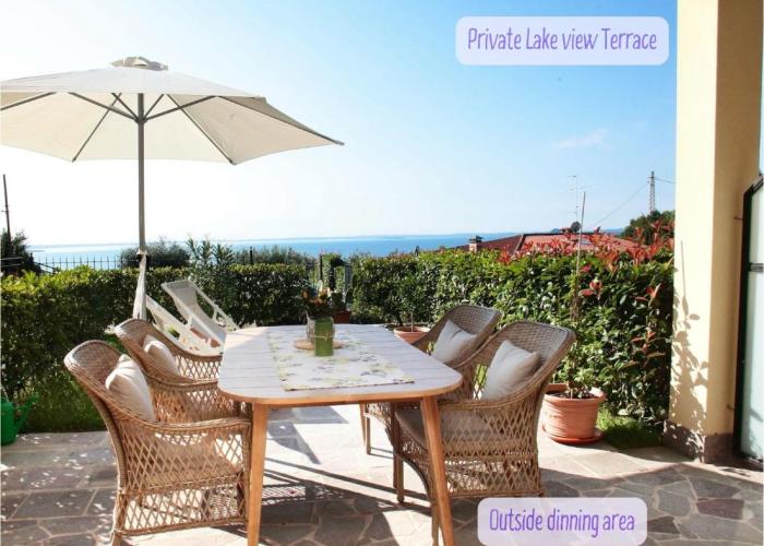 Panorama lake view, pool & garden, 2 bathrooms, kingsize & single-beds, fast Internet