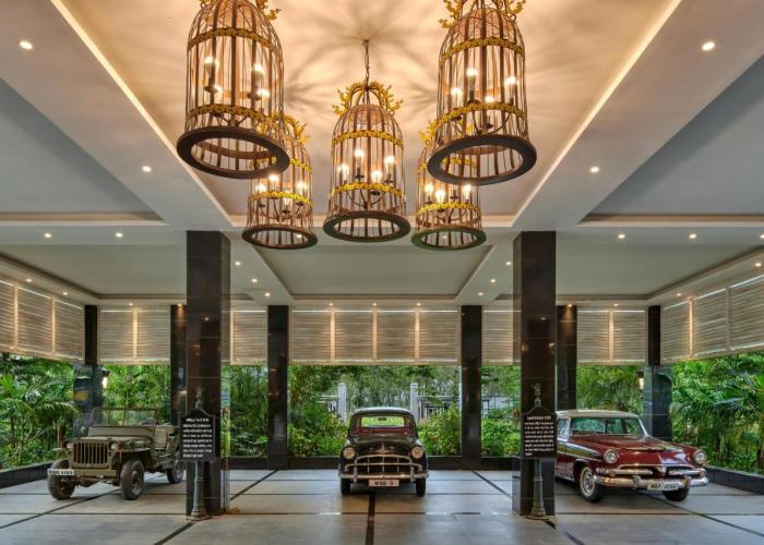 MAYFAIR Tea Resort