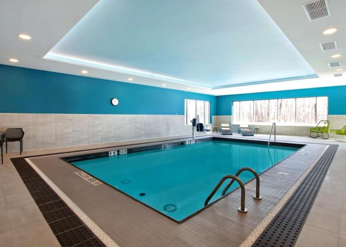 Hampton Inn & Suites Ottawa West, Ontario, Canada